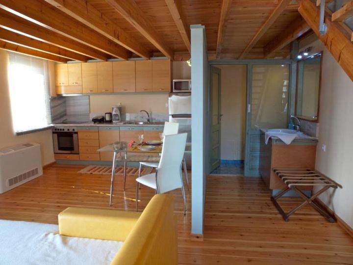 Sorta Apartments Като-Дарацо Номер фото